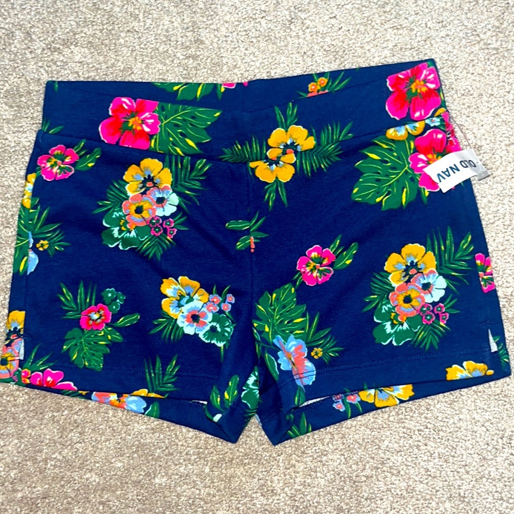 NWT Old Navy girls shorts size 10/12